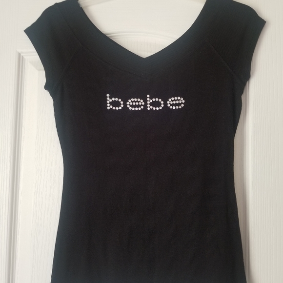 bebe deep-v pullover Size L - Picture 1 of 2